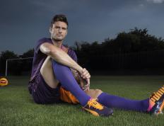  英超次回合爆出冷门！洛杉矶湖人小胜金州勇士，争冠形势突变