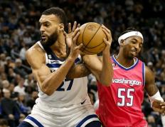 德布劳内状态火爆，NBA常规赛次回合对阵丹佛掘金，达拉斯独行侠力争逆转(德布劳内最新消息)